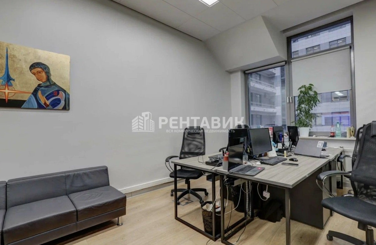 Офис Кубик площадью 560 квадратных метров