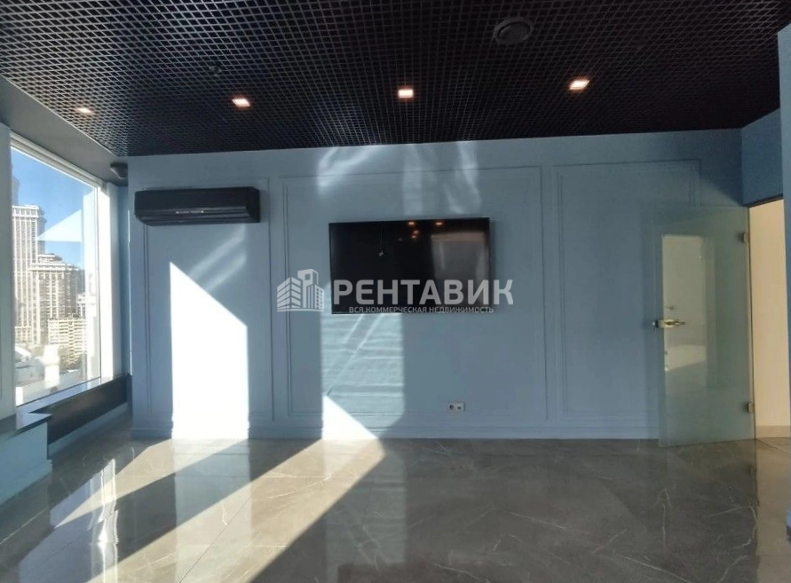 Офис Виктори Плаза площадью 500 квадратных метров