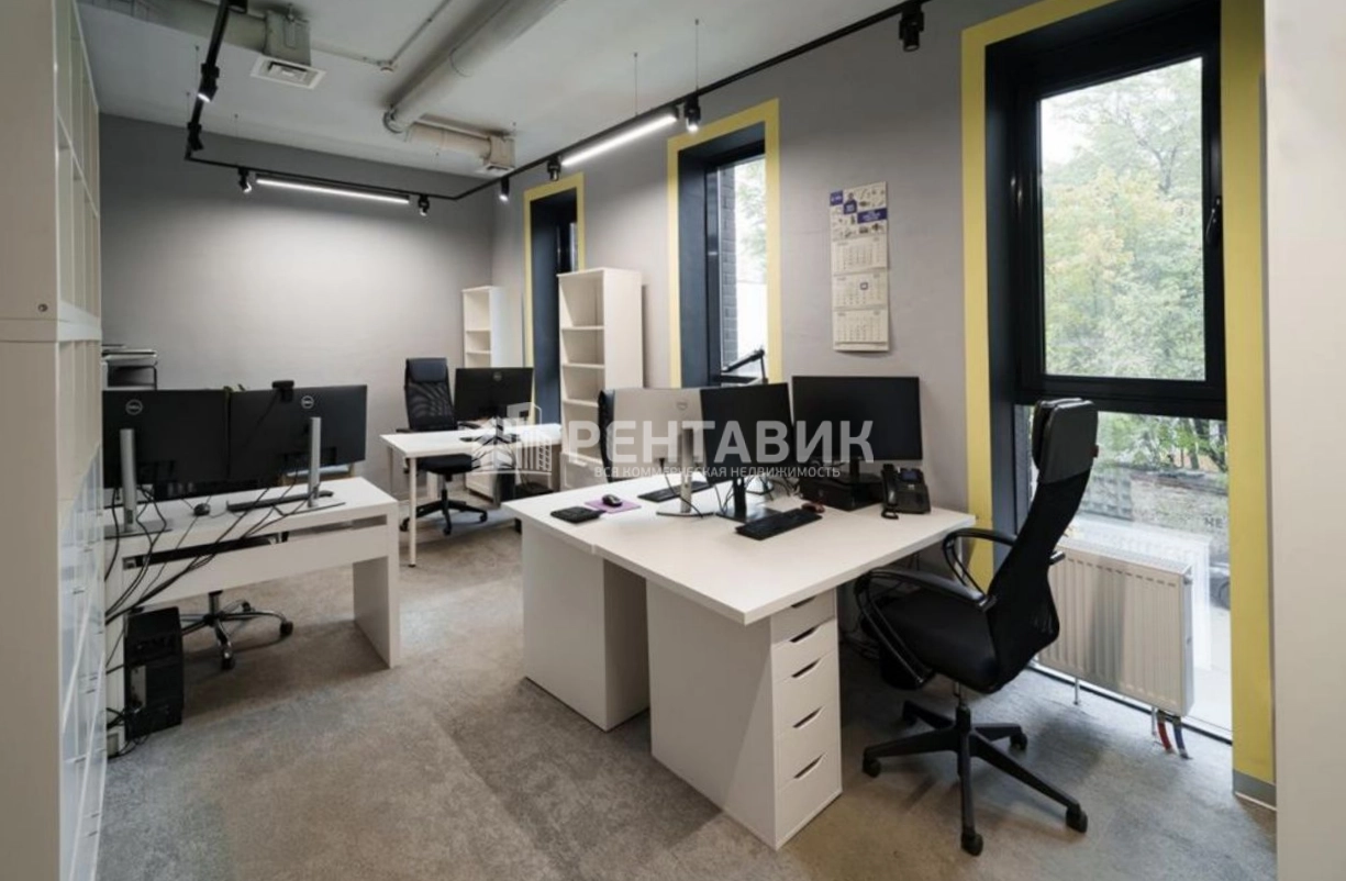 Офис Юннаты площадью 402.4 квадратных метров