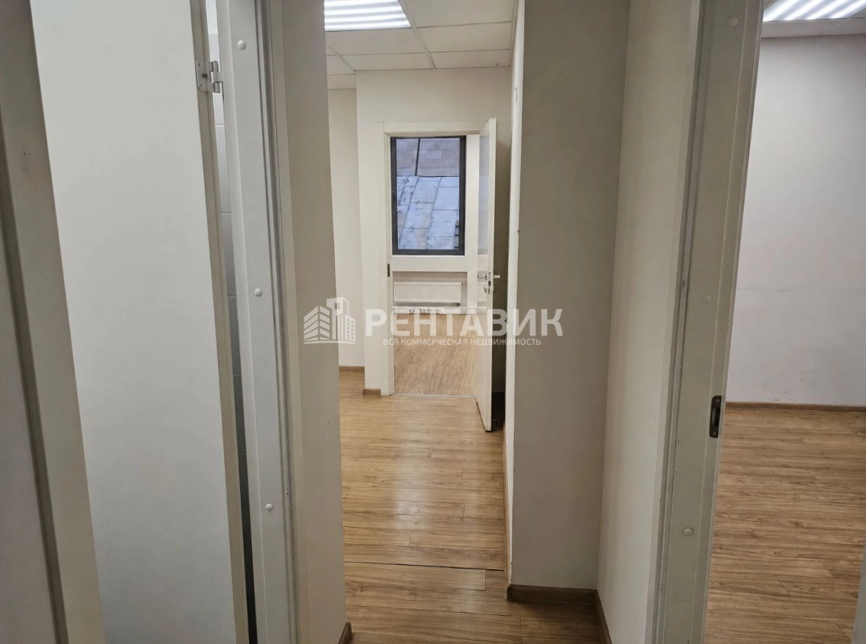 Офис Депо площадью 145 квадратных метров