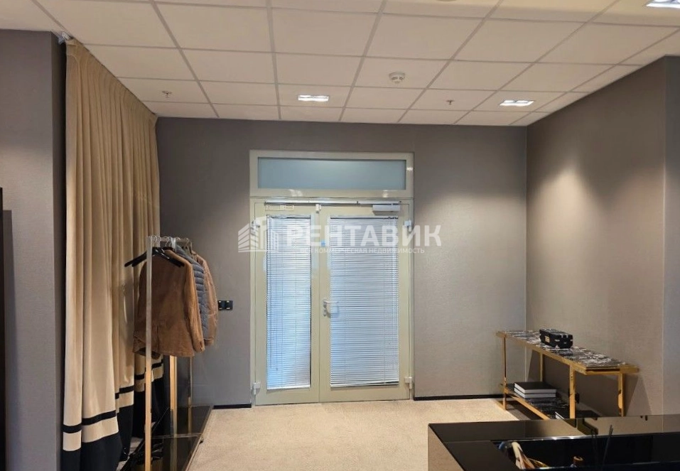 Офис Берлинский Дом площадью 325 квадратных метров