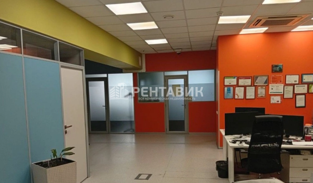 Офис Клевер площадью 371 квадратных метров