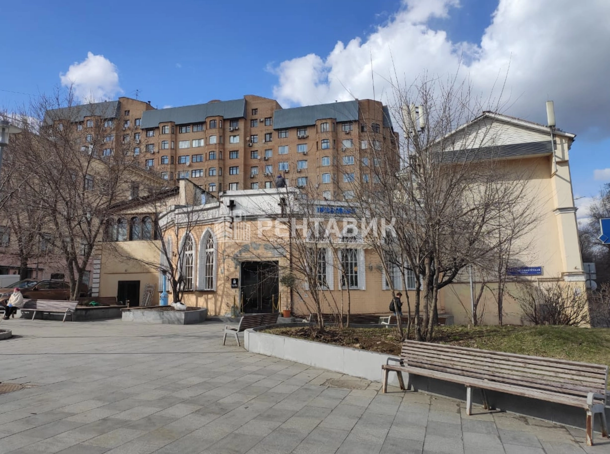 фасад дома, здание по адресу г Москва, ул Садовая-Самотёчная, д 15/1 
