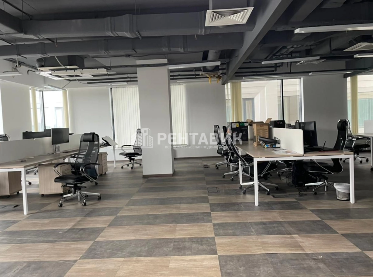 Офис Danilov Plaza / Данилов Плаза площадью 580 квадратных метров