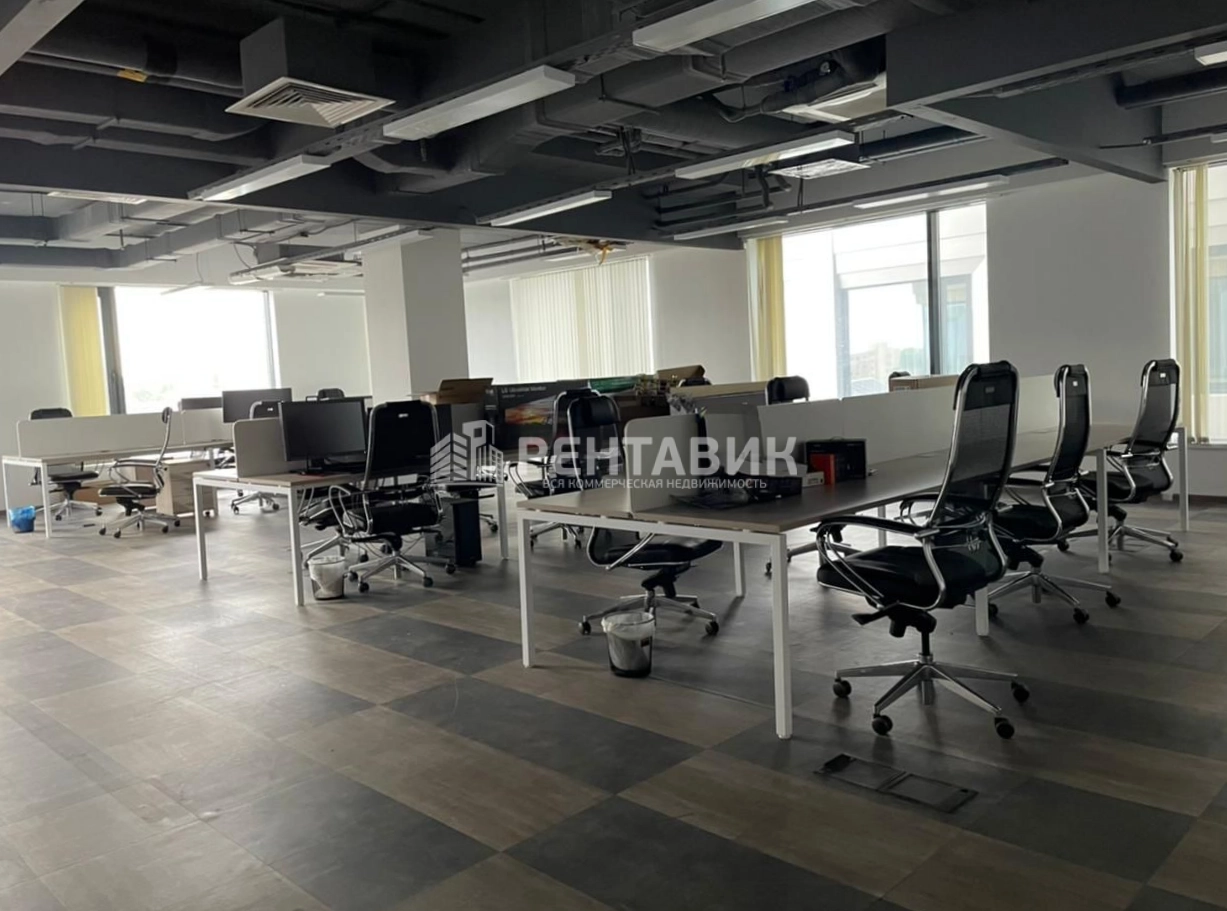Офис Danilov Plaza / Данилов Плаза площадью 580 квадратных метров