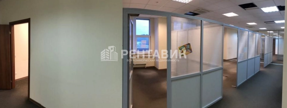 Офис Барклай Плаза площадью 215.6 квадратных метров