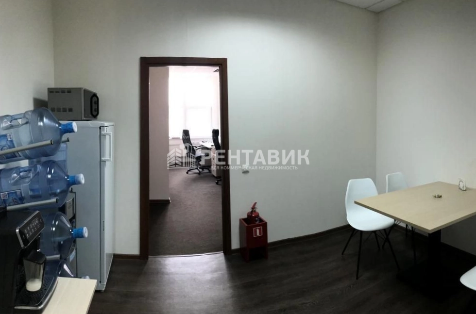 Офис Барклай Плаза площадью 215.6 квадратных метров