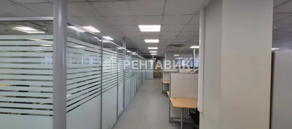 Офис Newton Plaza / Ньютон Плаза площадью 862 квадратных метров