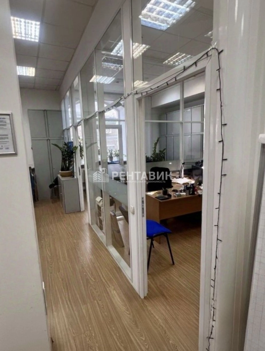 Офис Ferrein Plaza / Феррейн Плаза площадью 430.3 квадратных метров