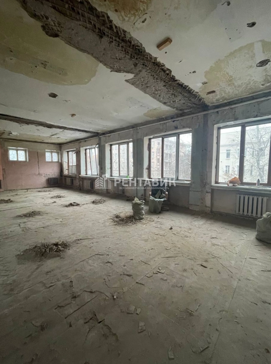 Помещение свободного назначения Товарищеский, 19 площадью 300 квадратных метров