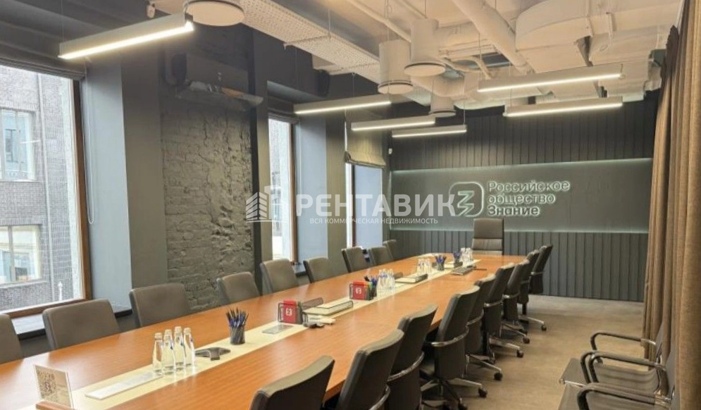 Здание целиком Домино площадью 6043.4 квадратных метров