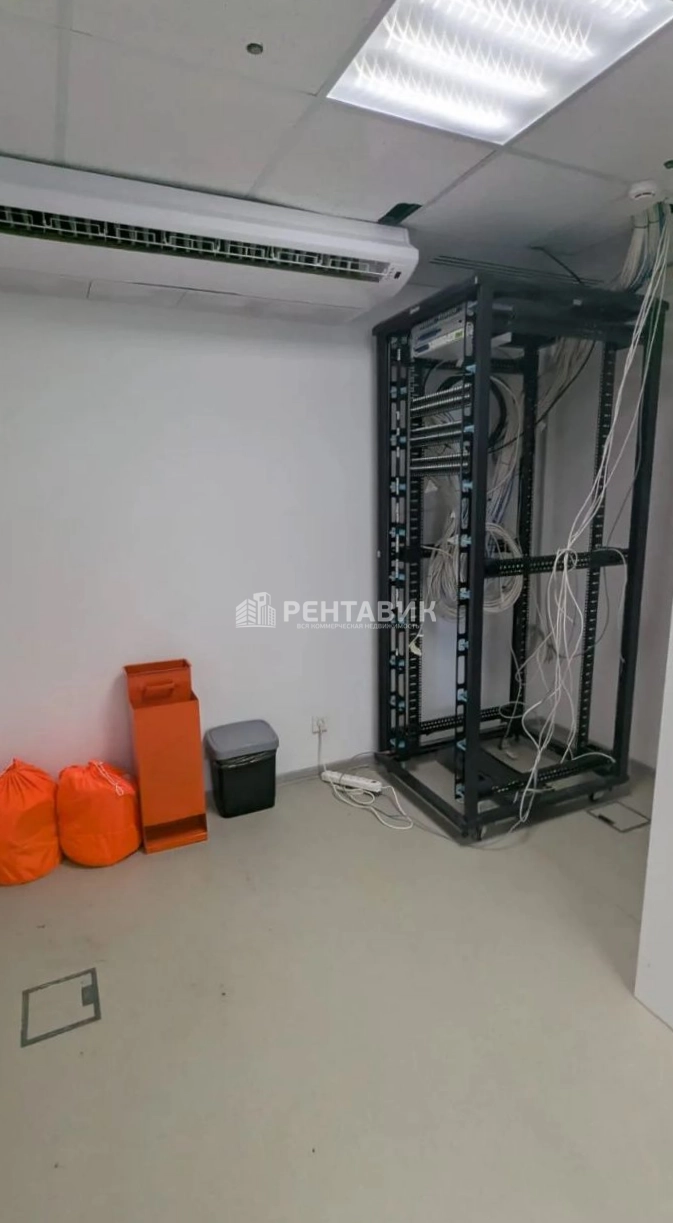 Офис Монарх площадью 606 квадратных метров