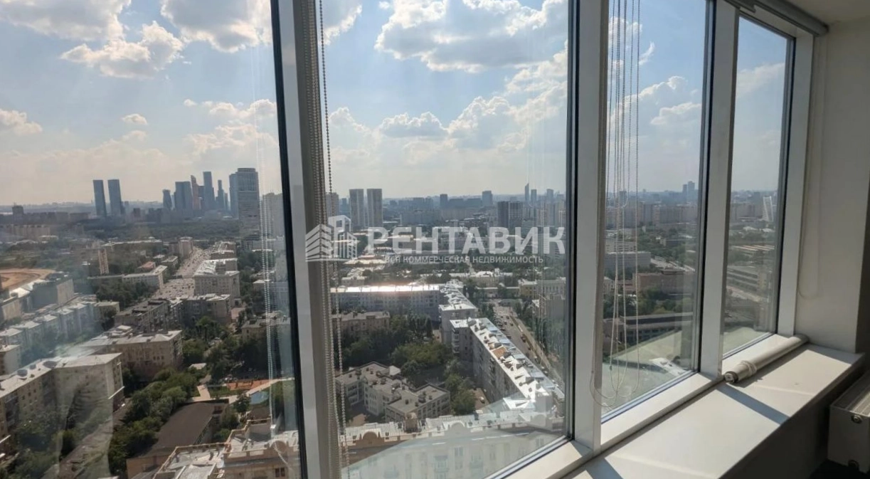 Офис Монарх площадью 606 квадратных метров