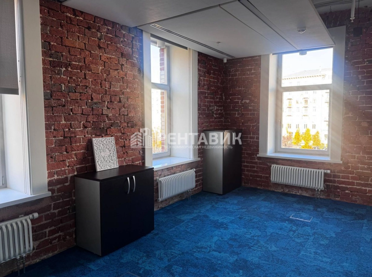Офис Большевик, строение 2 площадью 255 квадратных метров