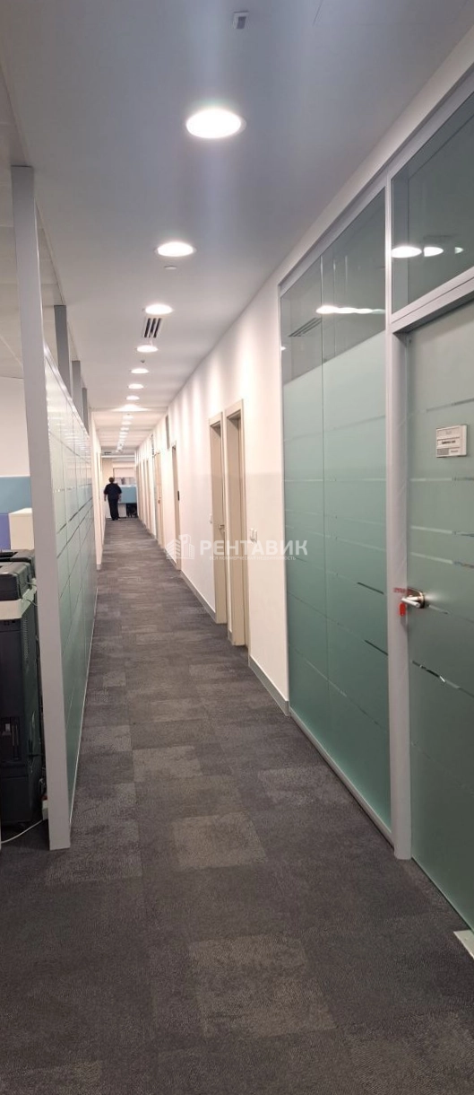 Офис Павелецкая Тауэр площадью 3325 квадратных метров