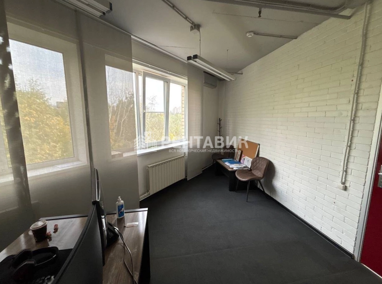Офис Вернадского, 12Д площадью 450 квадратных метров