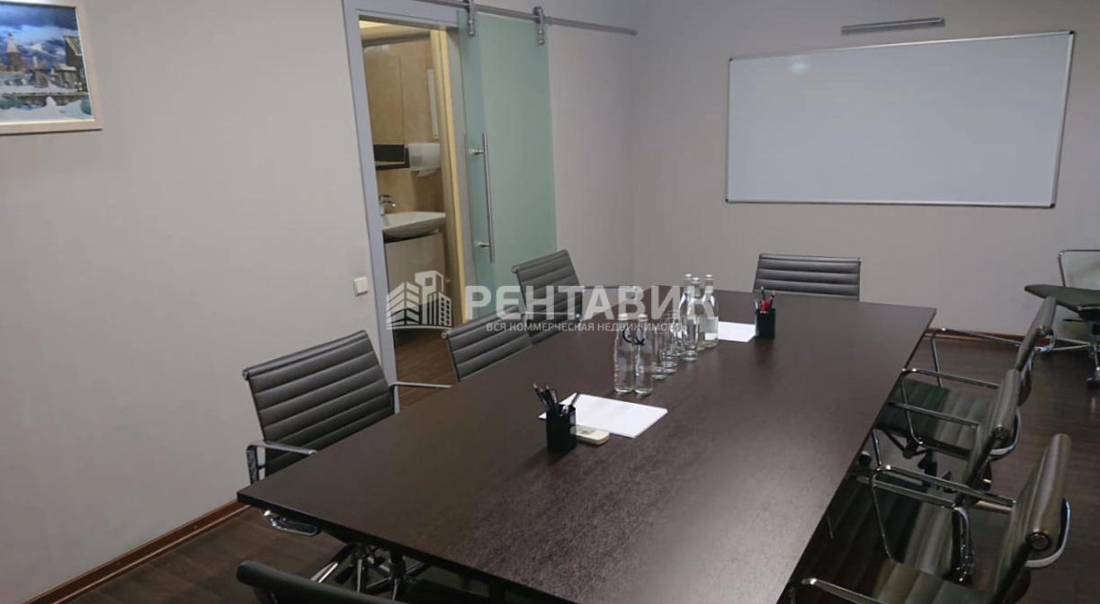 Офис Крымский Вал площадью 378 квадратных метров