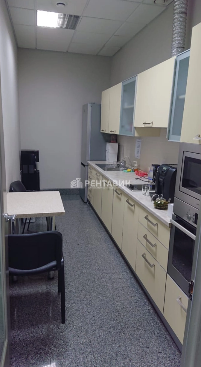 Офис Крымский Вал площадью 378 квадратных метров