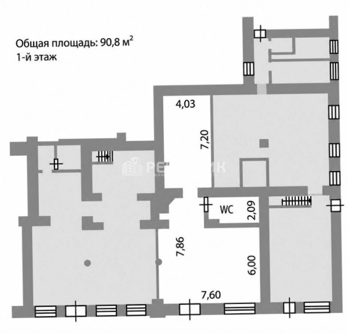 Торговая площадь Доходный дом А.И Урусова площадью 90.8 квадратных метров