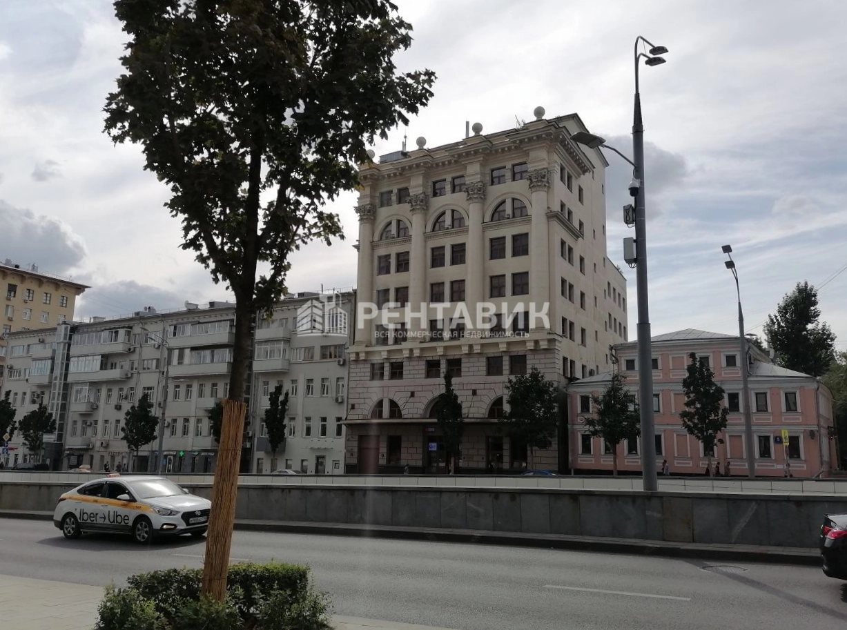 фасад дома, здание по адресу г Москва, Новинский б-р, д 3 стр 1