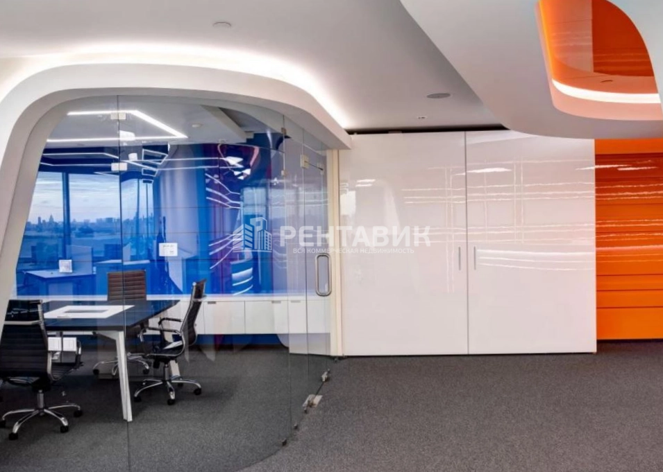Офис Кантри Парк III площадью 1300 квадратных метров