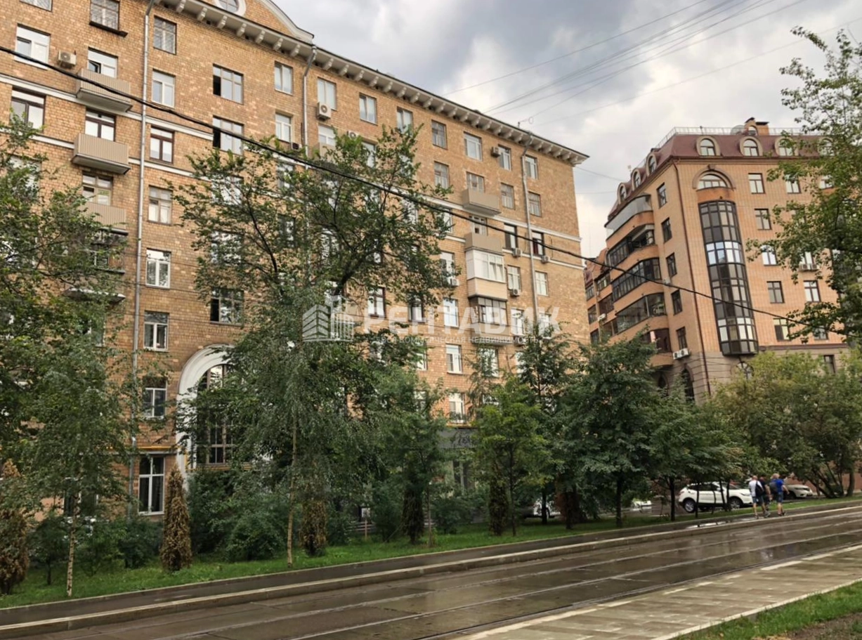 фасад дома, здание по адресу г Москва, Овчинниковская наб, д 22/24 стр 1 