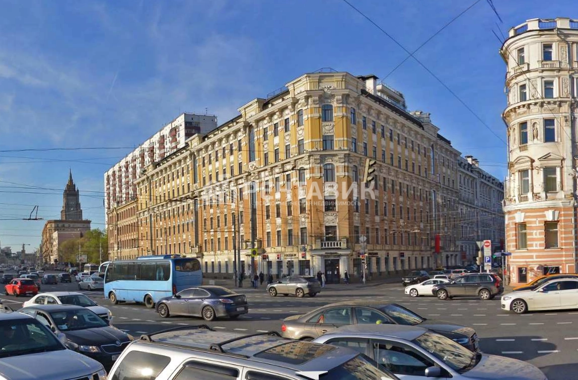фасад дома, здание по адресу г Москва, ул Пречистенка, д 40/2 стр 1