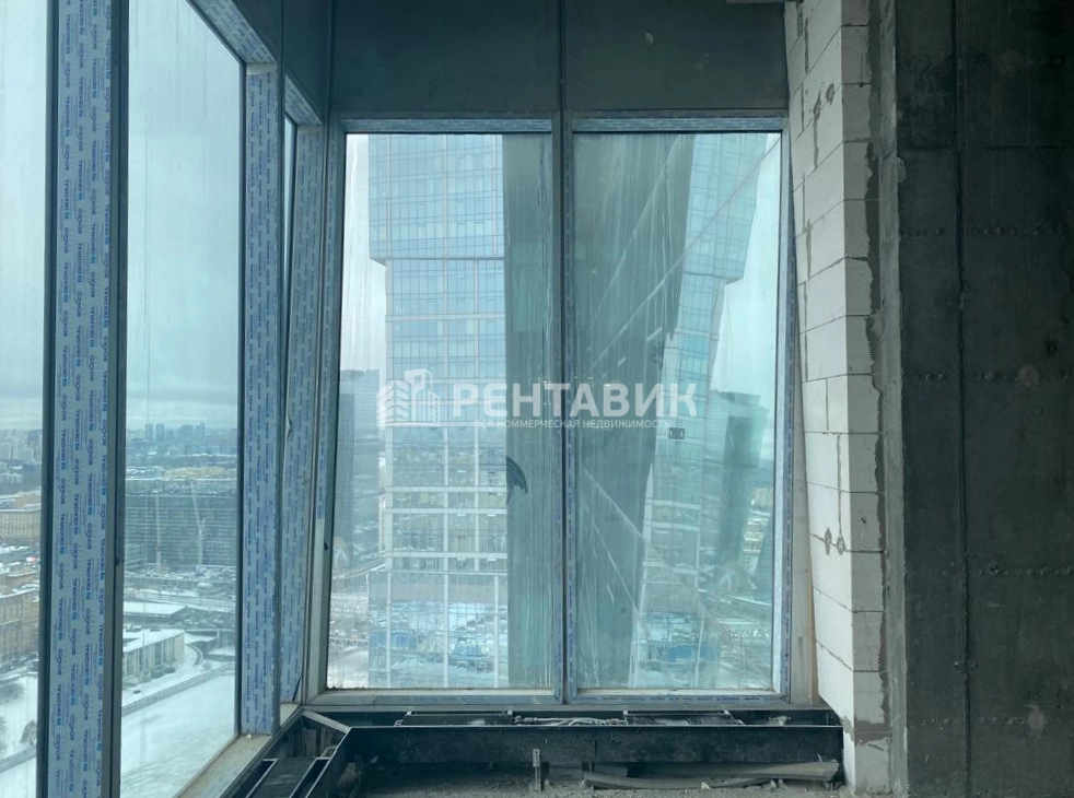 Офис Башня Империя площадью 122 квадратных метров