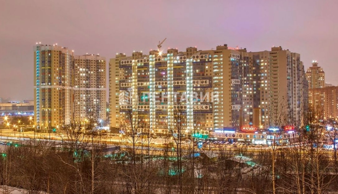 фасад дома, здание по адресу Московская обл, г Красногорск, ул Спасская, д 10