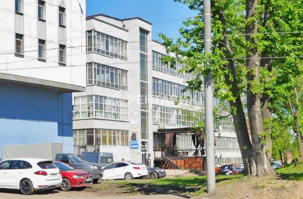 фасад дома, здание по адресу г Москва, Варшавское шоссе, д 33 стр 13