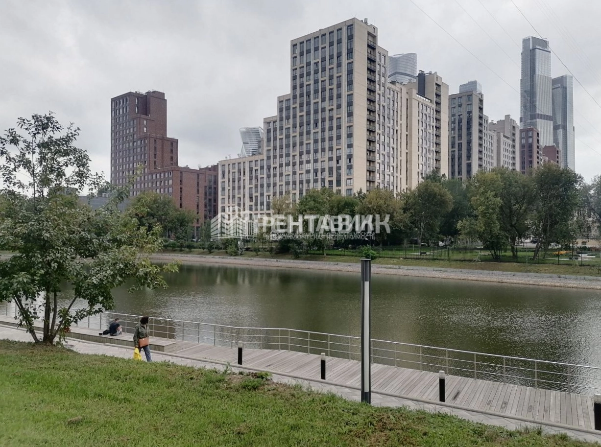 фасад дома, здание по адресу г Москва, ул Мантулинская, д 9 к 5