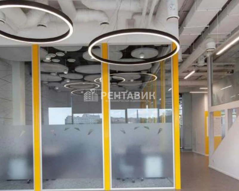 Офис Manufaqtury Poklonka Place площадью 397 квадратных метров
