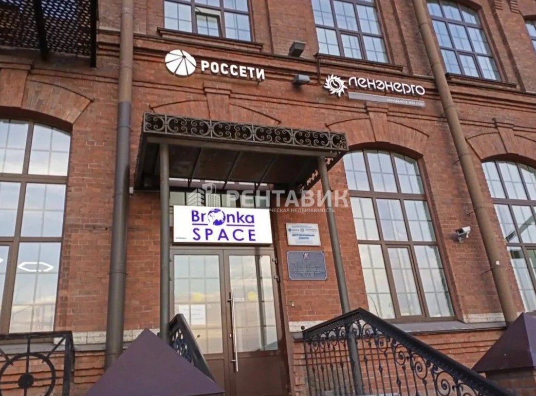 фасад дома, здание по адресу г Санкт-Петербург, ул Красного Текстильщика, д 10-12 литера О