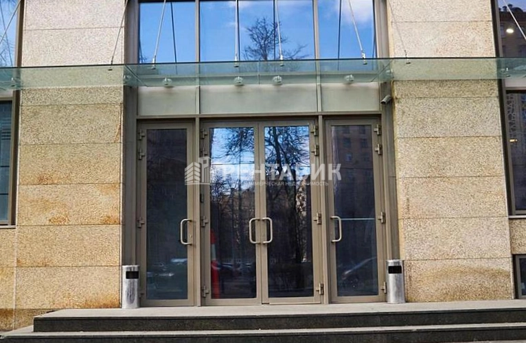 фасад дома, здание по адресу г Москва, Комсомольский пр-кт, д 42 стр 1 