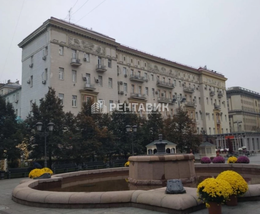 фасад дома, здание по адресу г Москва, ул Тверская, д 6 стр 2