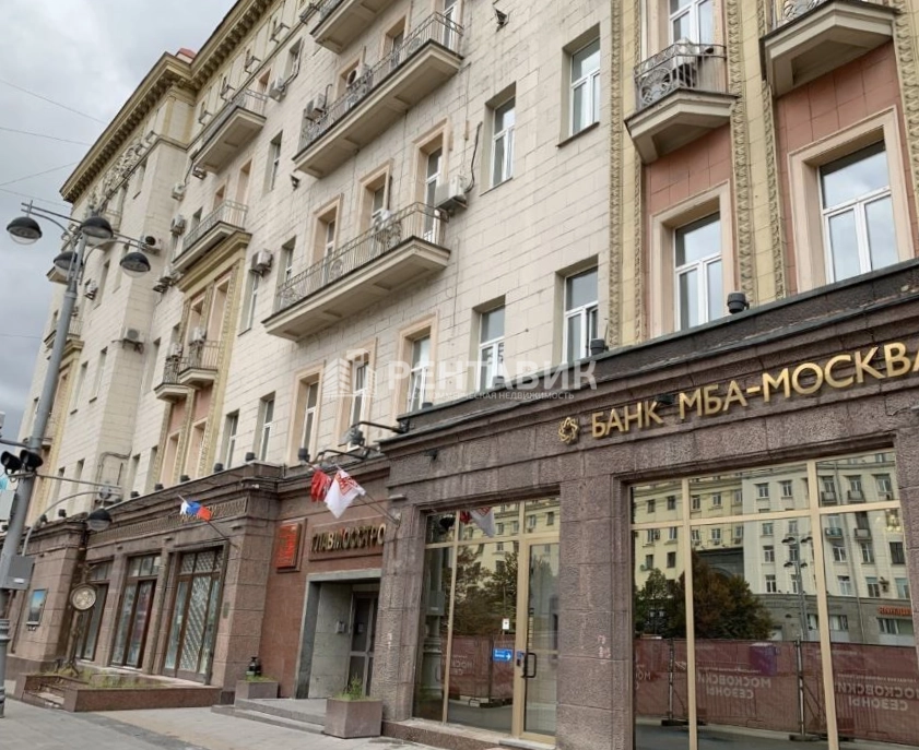 фасад дома, здание по адресу г Москва, ул Тверская, д 6 стр 2