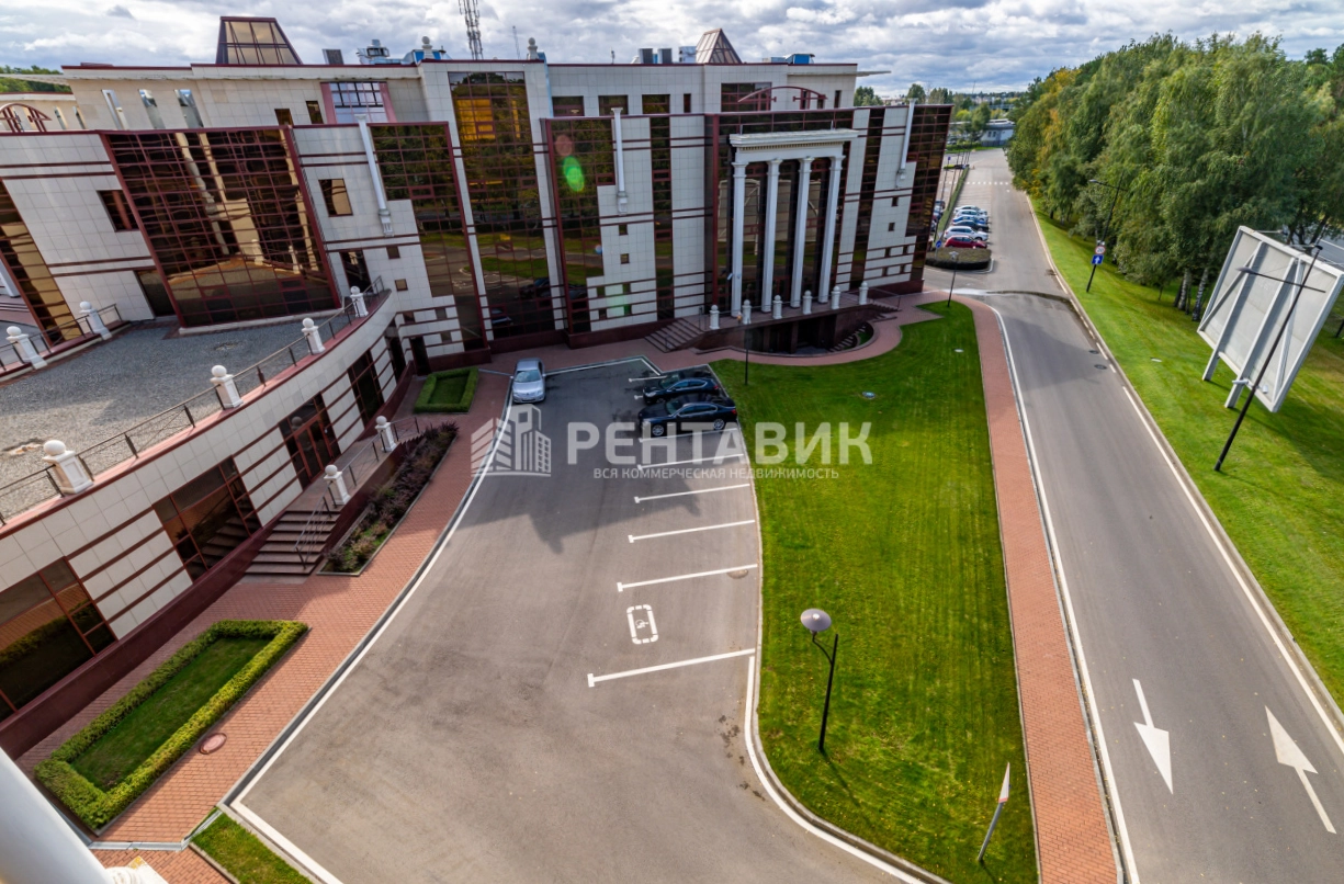 Здание Резиденция на Рублёвке (Галлерея Г) по адресу Московская обл, г Одинцово, село Усово, д 100г