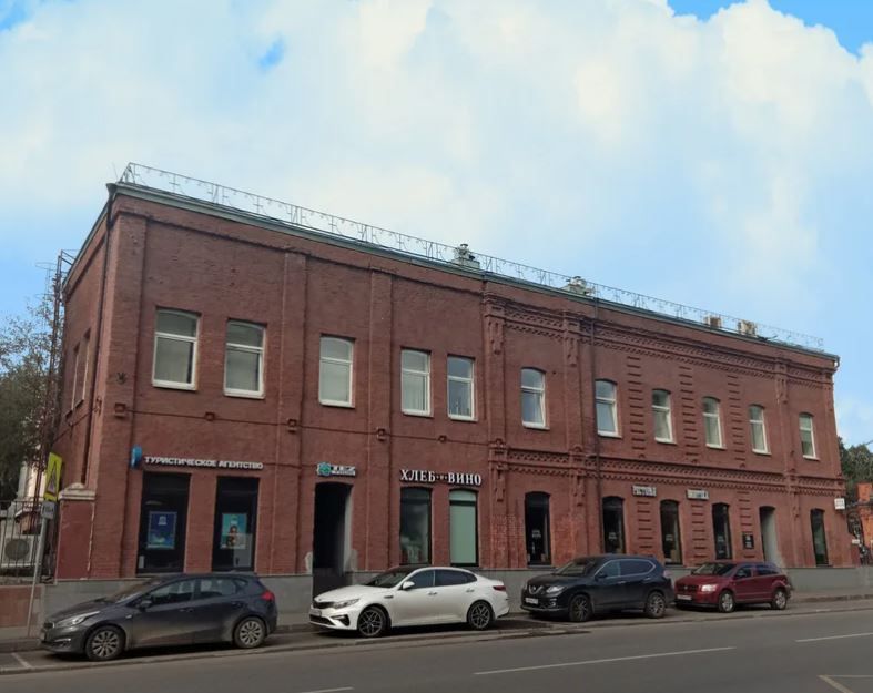 фасад дома, здание по адресу г Москва, ул Вятская, д 27 стр 4