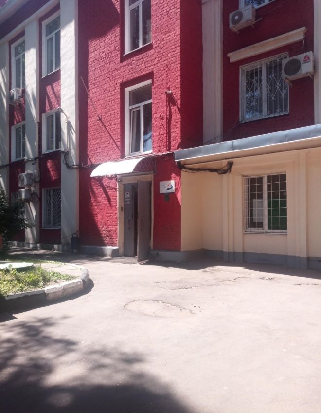 фасад дома, Бизнес-центр Подольск, Большая Серпуховская, 43к102 по адресу Московская обл, г Подольск, ул Большая Серпуховская, д 43 к 102