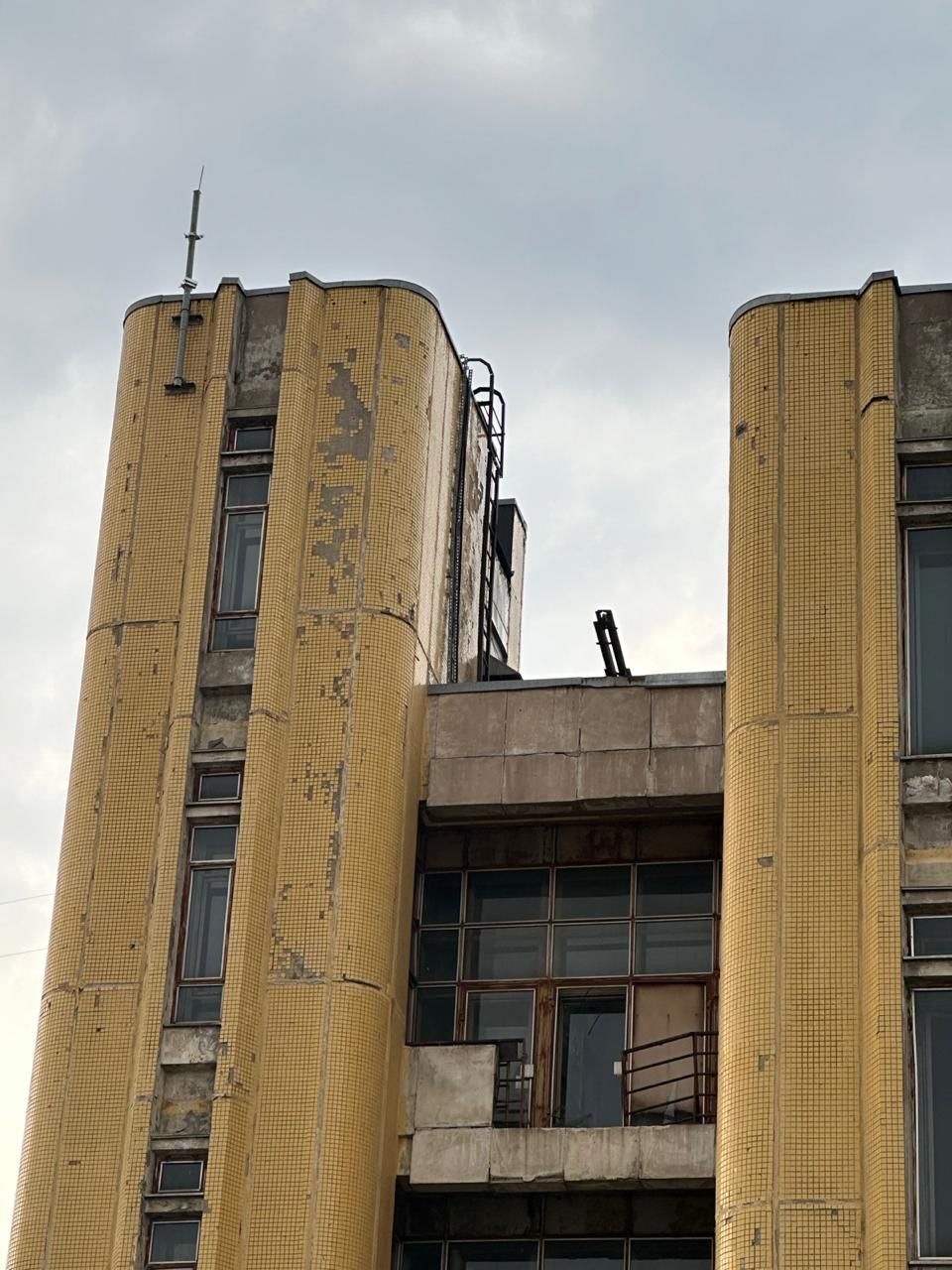 фасад дома, здание по адресу г Санкт-Петербург, Учебный пер, д 1