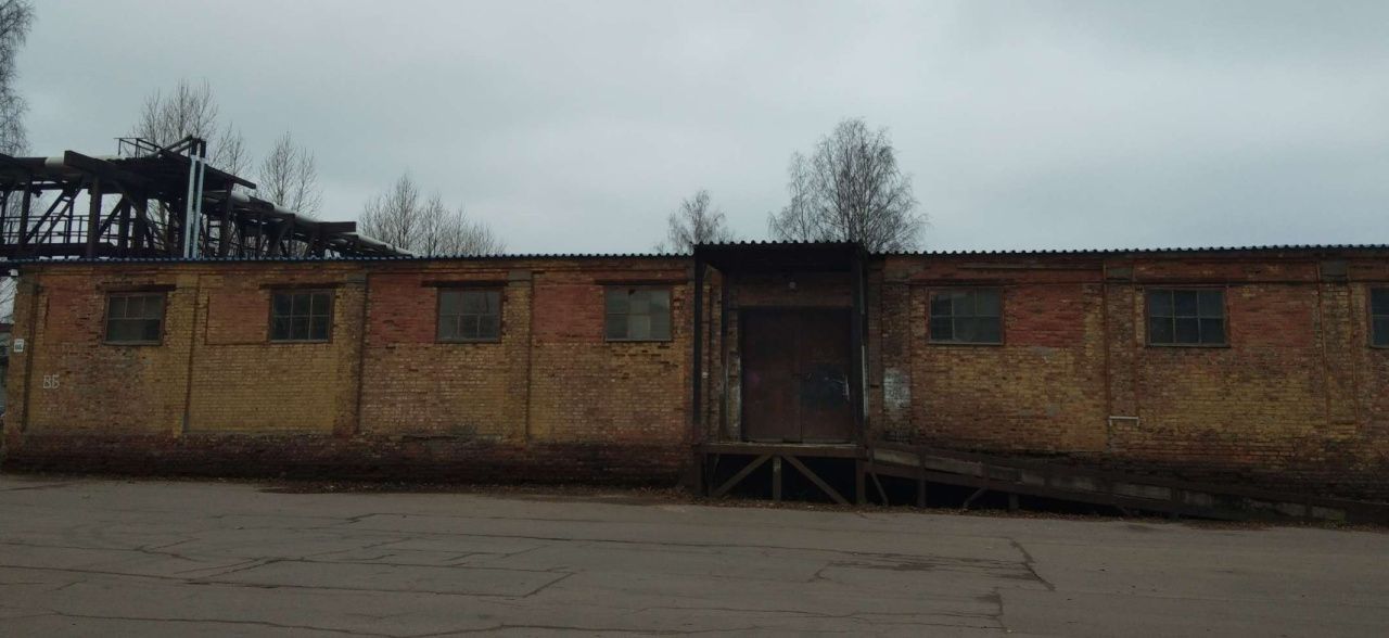 фасад дома, здание по адресу г Санкт-Петербург, ул Коммуны, д 67 литера ВБ
