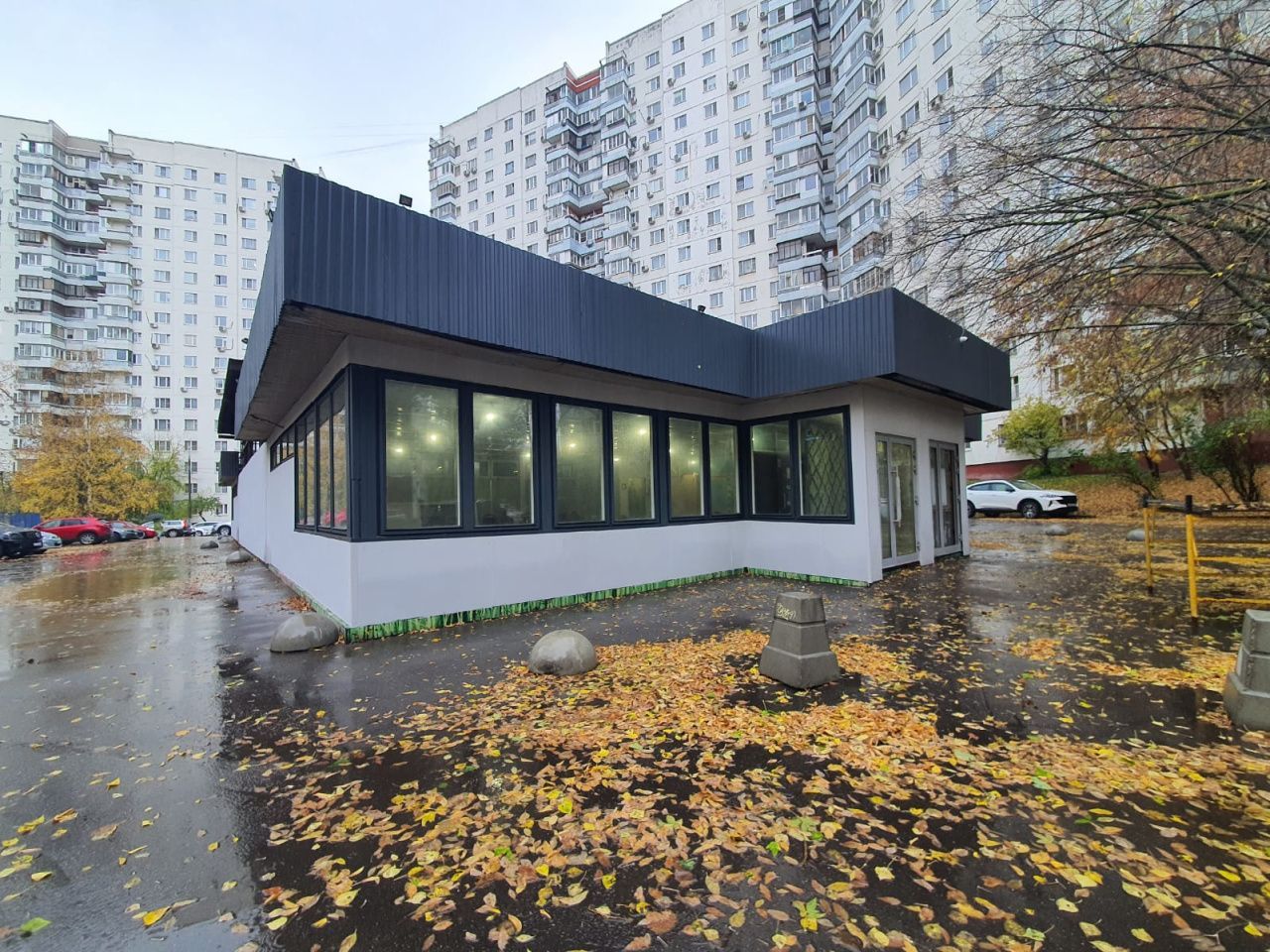 фасад дома, здание по адресу г Москва, ул Раменки, д 25