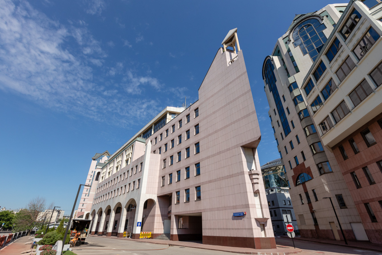 фасад дома, здание по адресу г Москва, Космодамианская наб, д 52 стр 1