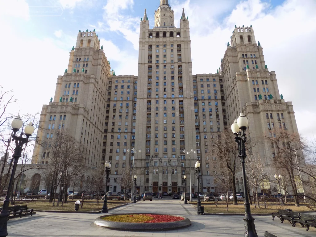 Площадь домов москвы. Москва Кудринская площадь 1. Г. Москва, пл. Кудринская, д. 1. Г. Москва, Кудринская площадь, дом 1. Здание на Кудринской площади 1.