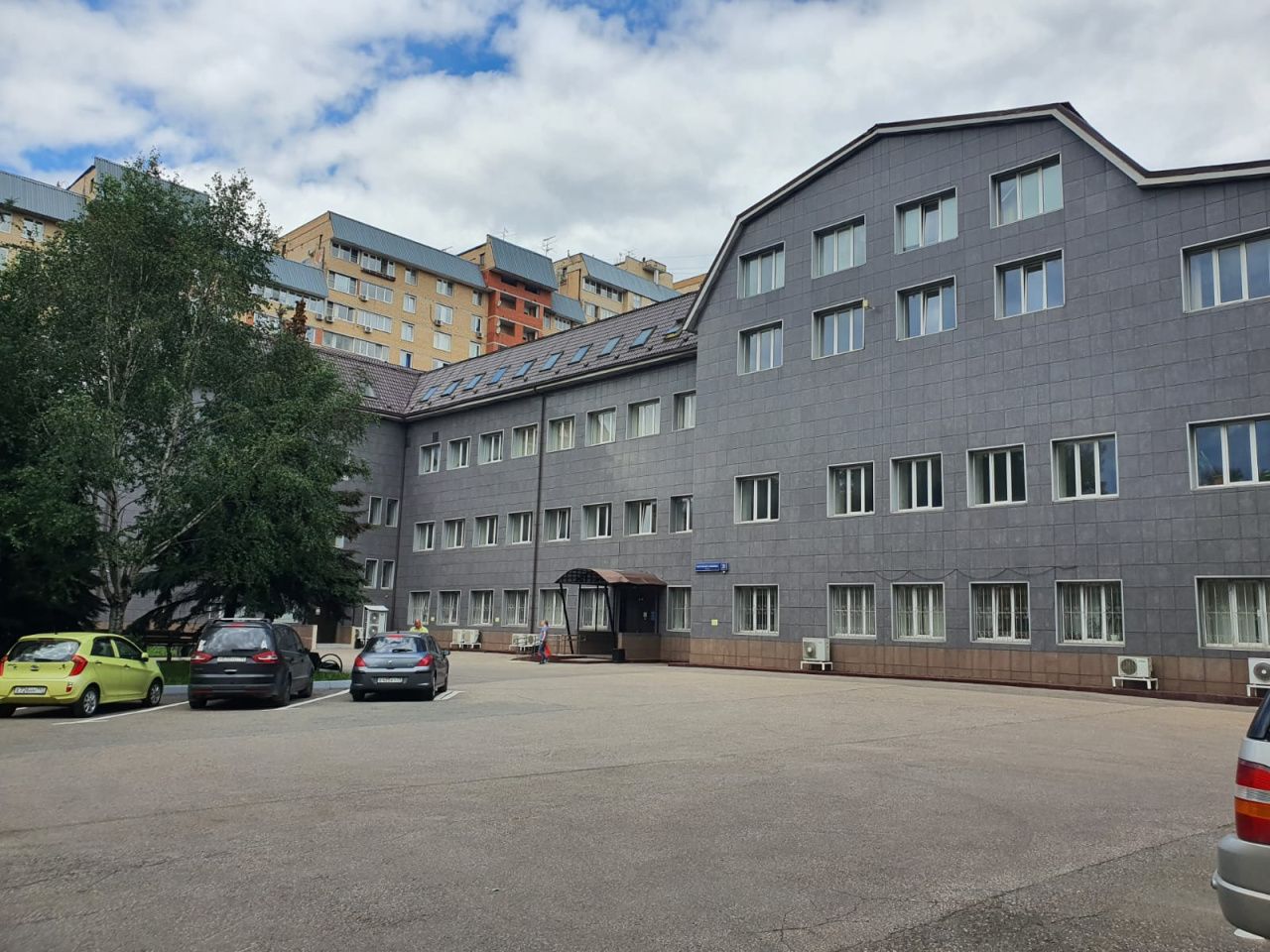фасад дома, Бизнес-центр Космонавта Волкова, 31 по адресу г Москва, ул Космонавта Волкова, д 31