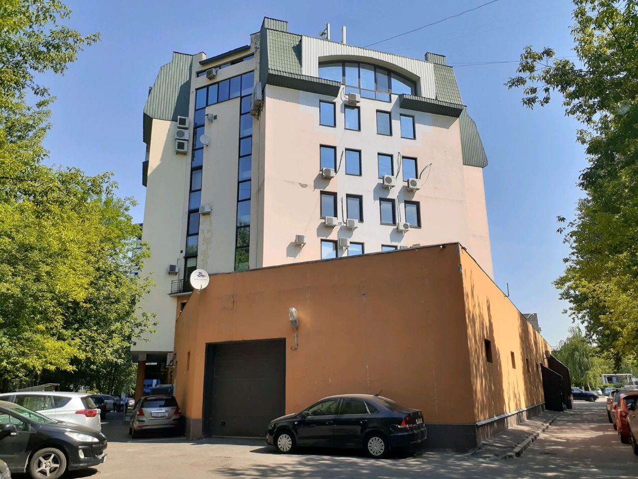 фасад дома, здание по адресу г Москва, Ломоносовский пр-кт, д 43 к 2