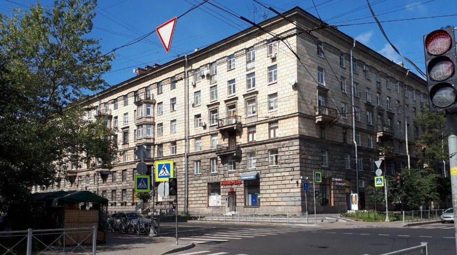 фасад дома, здание по адресу г Санкт-Петербург, ул Ординарная, д 20
