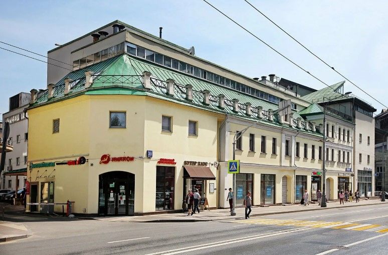 фасад дома, здание по адресу г Москва, ул Новослободская, д 20