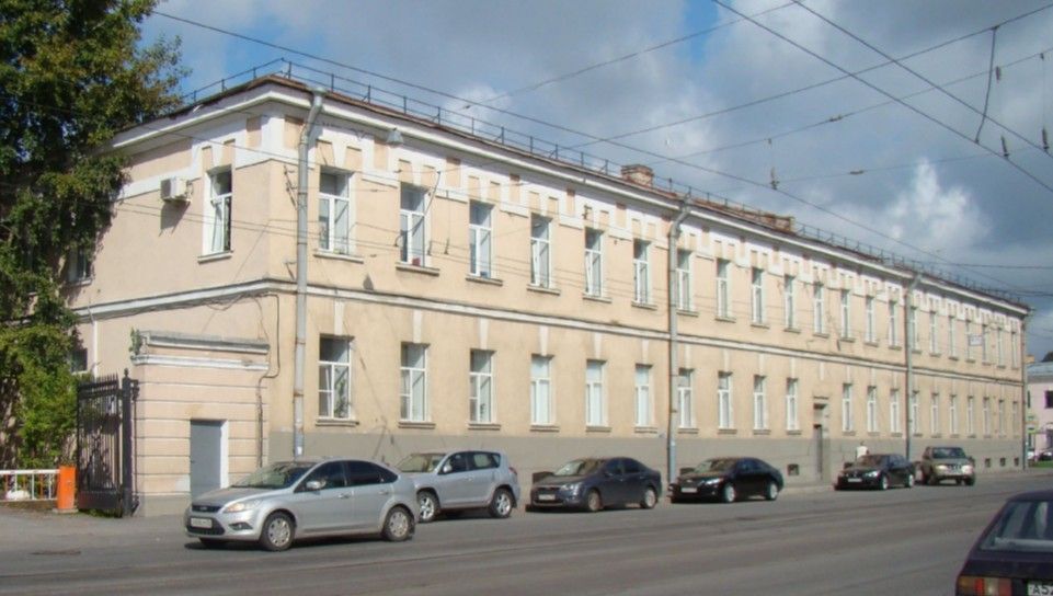 фасад дома, здание по адресу г Санкт-Петербург, ул Чапаева, д 28