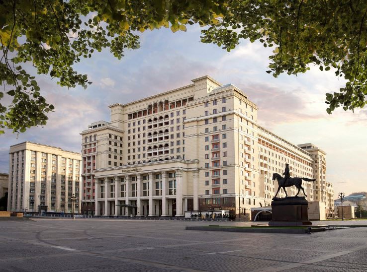 фасад дома, здание по адресу г Москва, ул Охотный Ряд, д 2